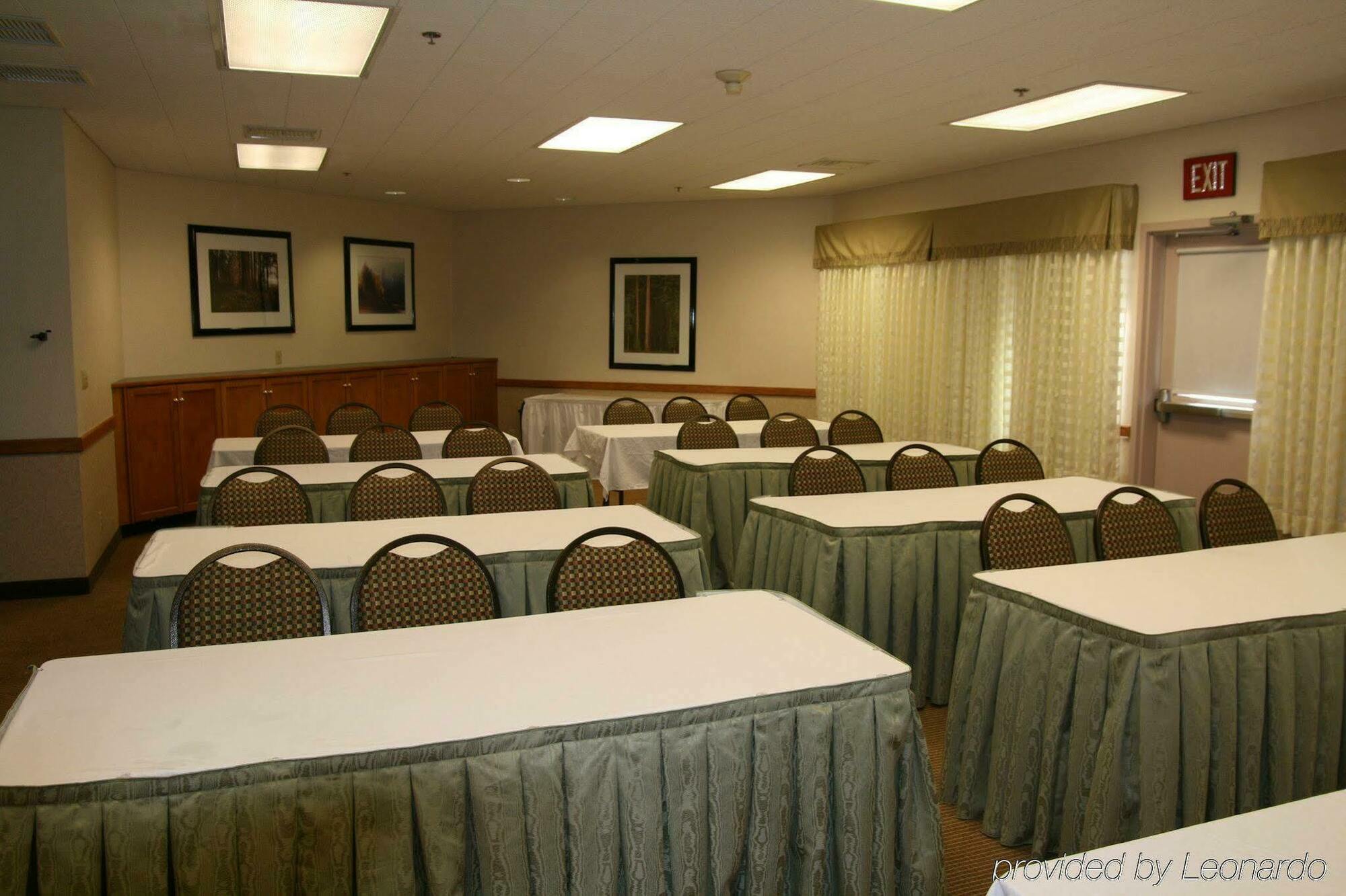 Holiday Inn Express Hotel & Suites Arcata/Eureka-Airport Area, An Ihg Hotel McKinleyville Facilities photo